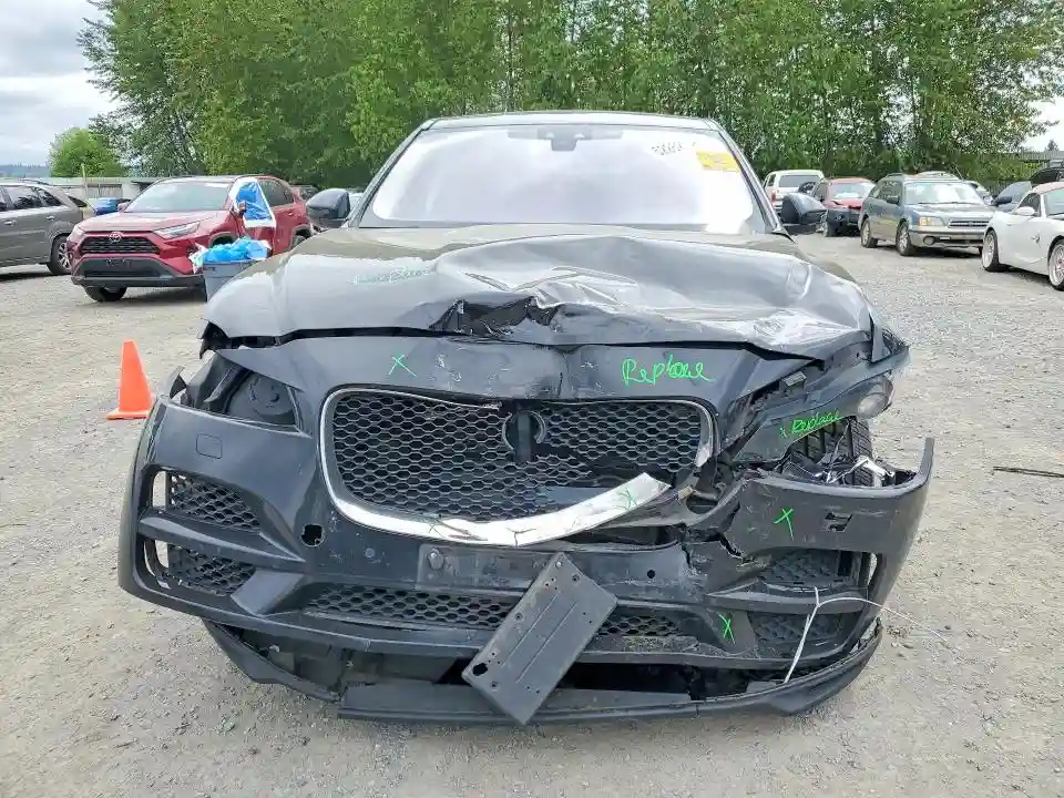SADCK2GX3LA637893 2020 JAGUAR F-PACE-4