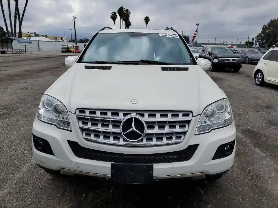4JGBB5GBXAA541278 2010 MERCEDES-BENZ M-CLASS-4