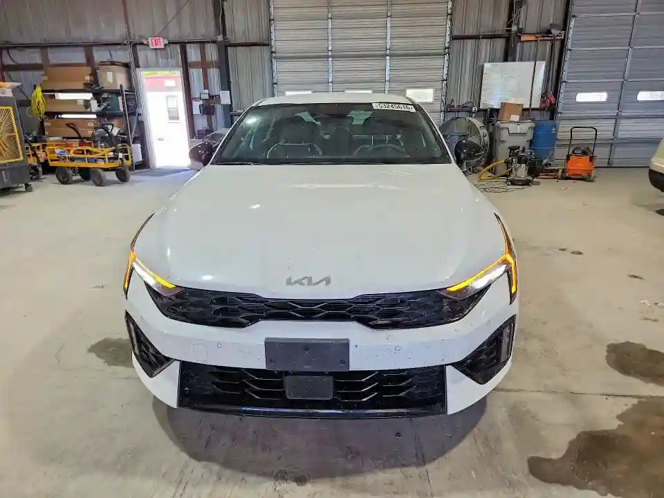 KNAG64J78S5299837 2025 KIA K5-4