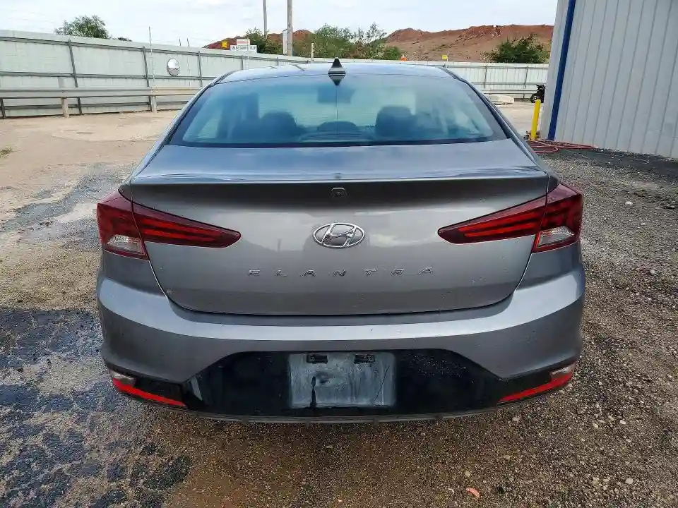 5NPD84LF8LH536381 2020 HYUNDAI ELANTRA-5