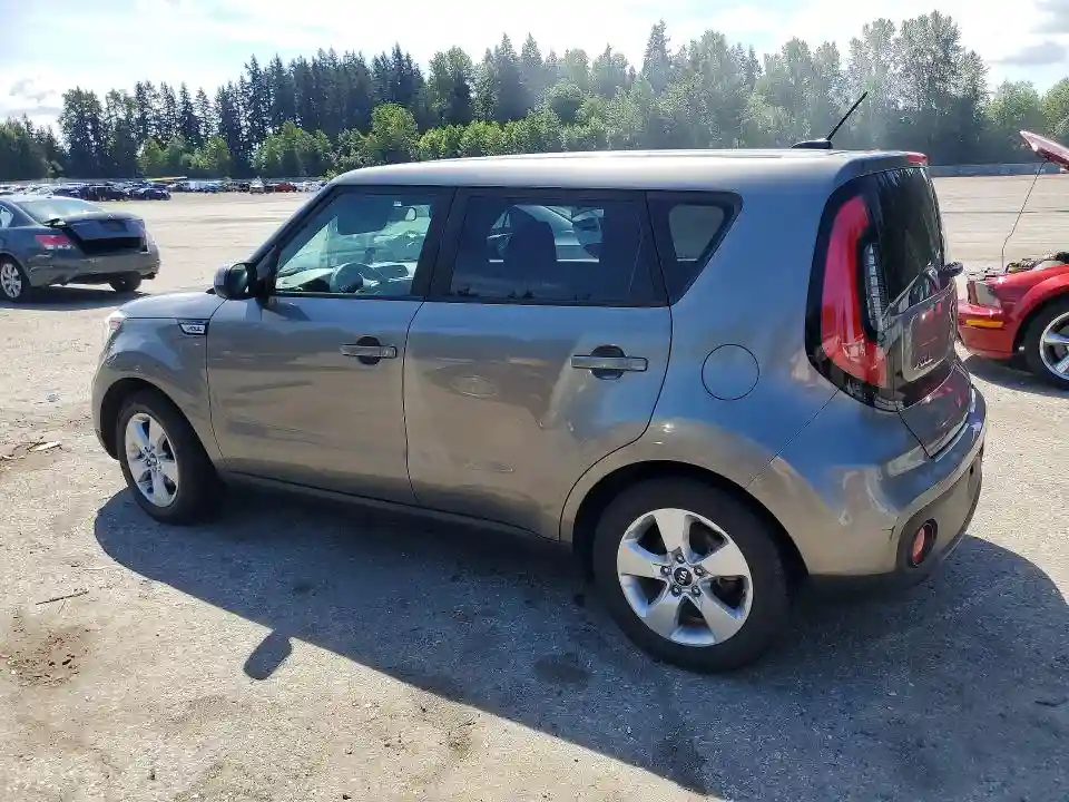 KNDJN2A23H7502036 2017 KIA SOUL-1