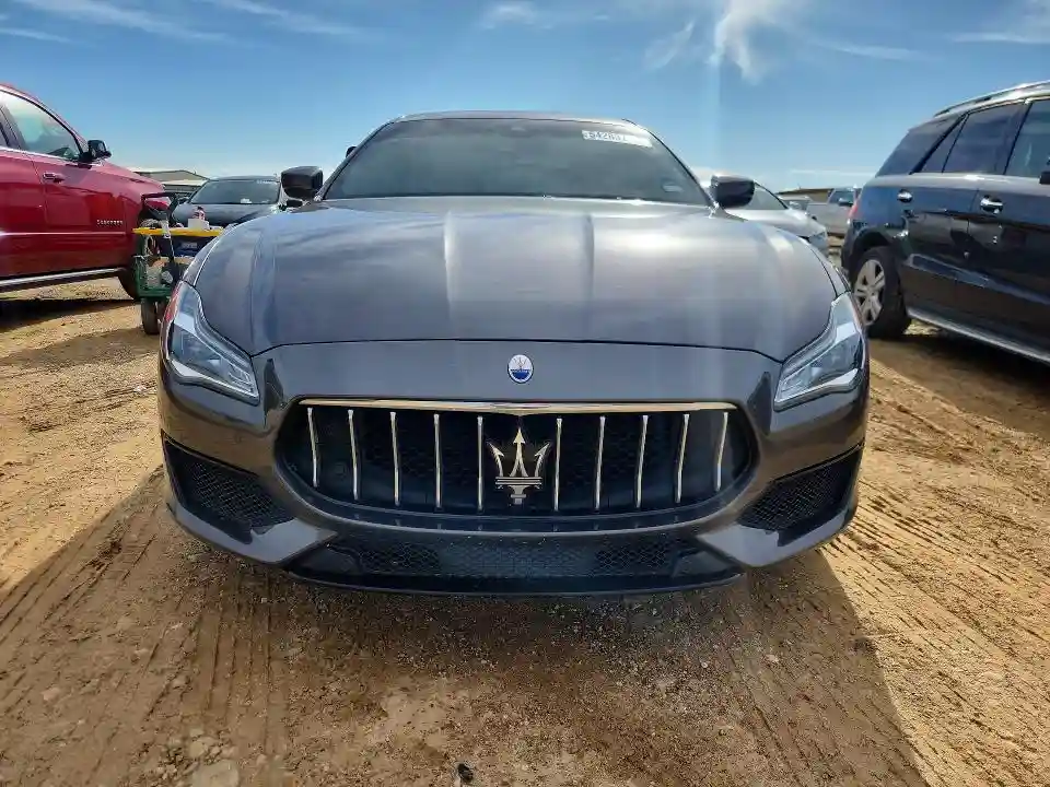 ZAM56YRS7K1319878 2019 MASERATI QUATTROPOR-4