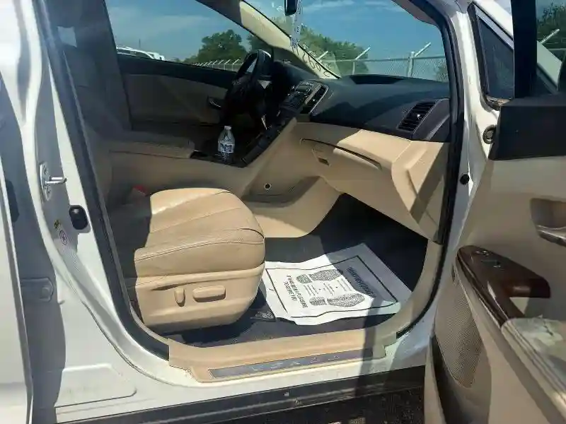 4T3ZK3BB8CU051098 2012 TOYOTA VENZA-4