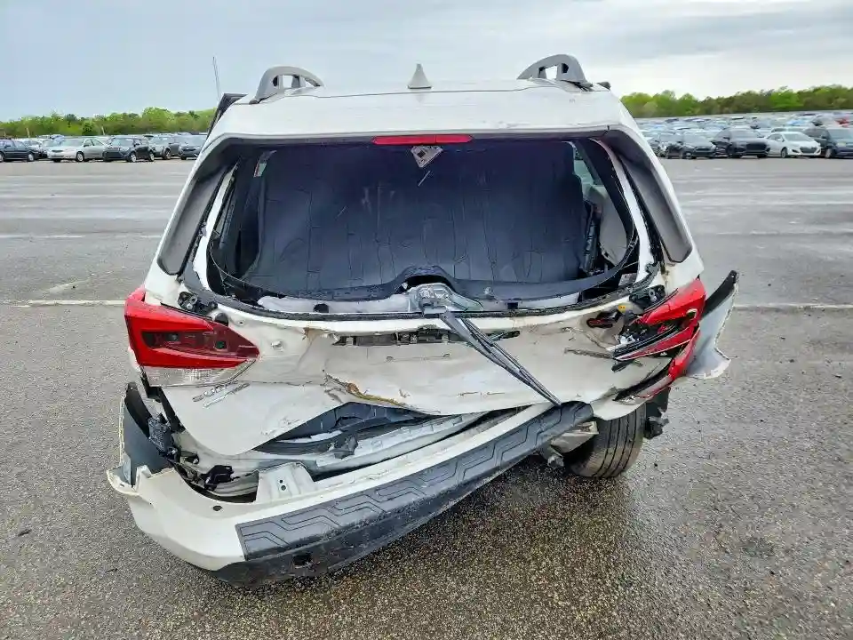 JF2SKAEC8NH432566 2022 SUBARU FORESTER-5