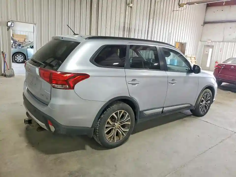 JA4AZ3A38GZ012143 2016 MITSUBISHI OUTLANDER-2