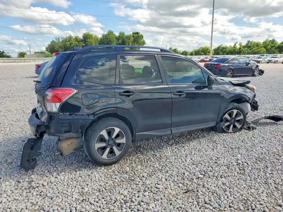JF2SJABC3JH429575 2018 SUBARU FORESTER-2
