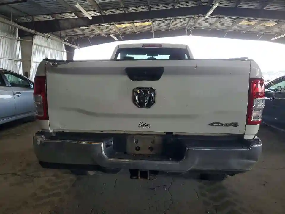 3C6MR5AJ9MG518189 2021 RAM 2500-5