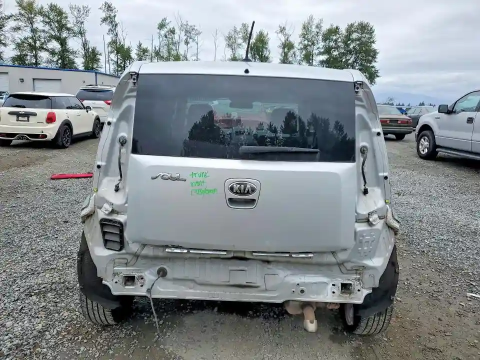 KNDJT2A50D7568800 2013 KIA SOUL-5