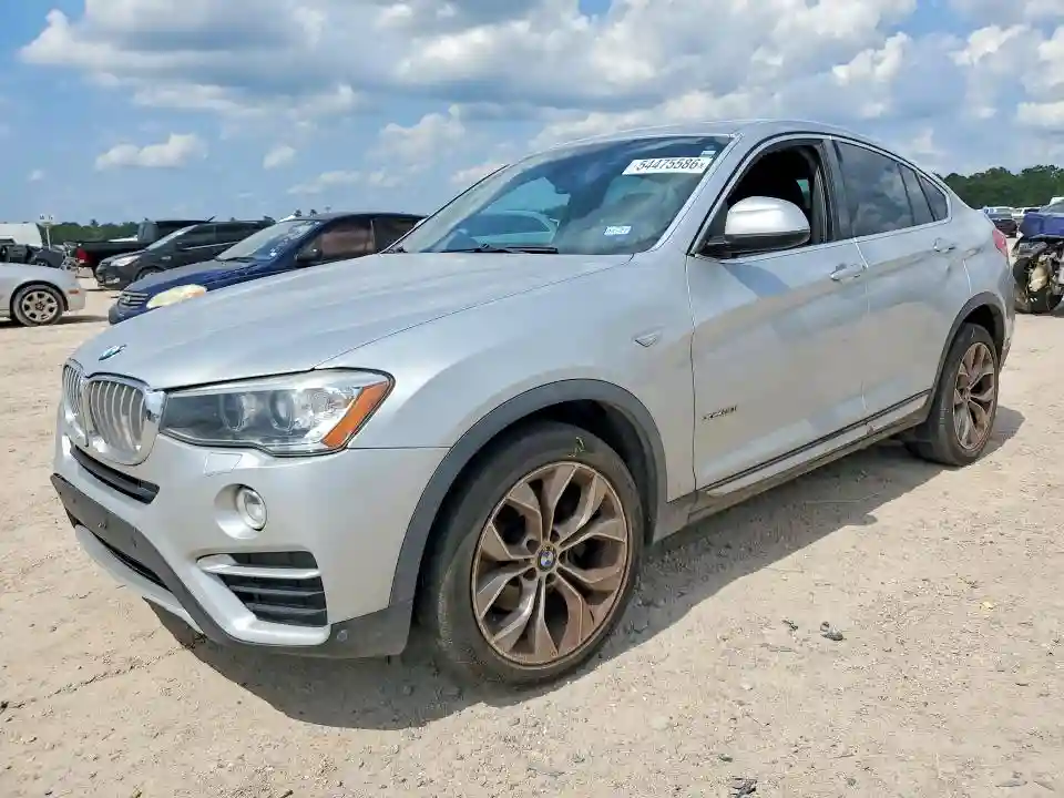 5UXXW3C58J0Y66101 2018 BMW X4-0