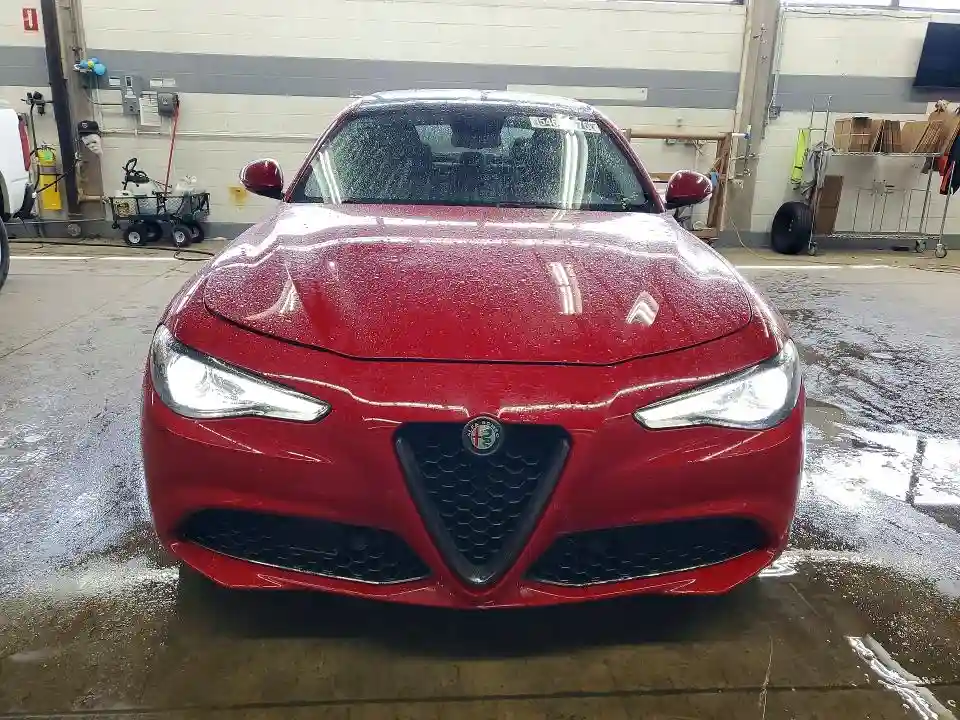 ZARFAEBN4J7575570 2018 ALFA ROMEO GIULIA-4