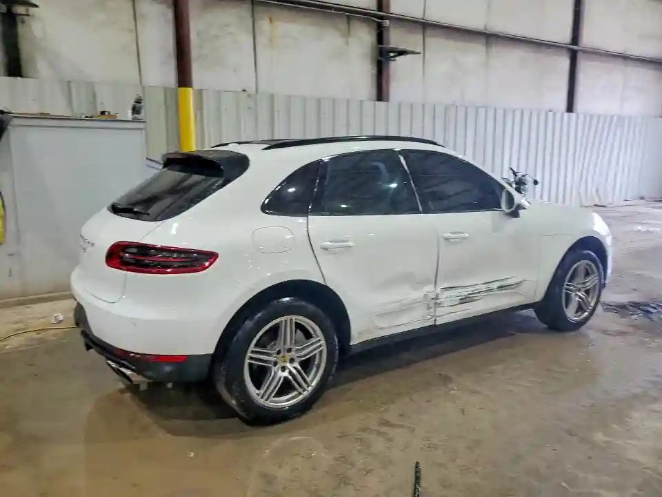 WP1AB2A56GLB45166 2016 PORSCHE MACAN-2