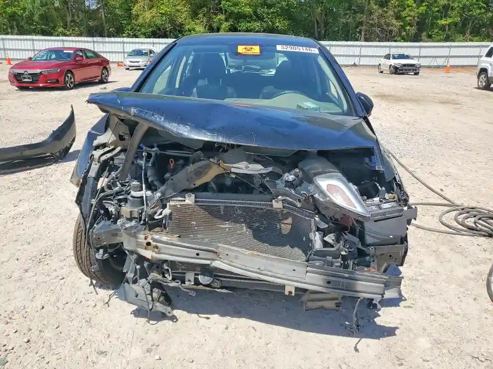 3HGGK5H88FM770406 2015 HONDA FIT-4