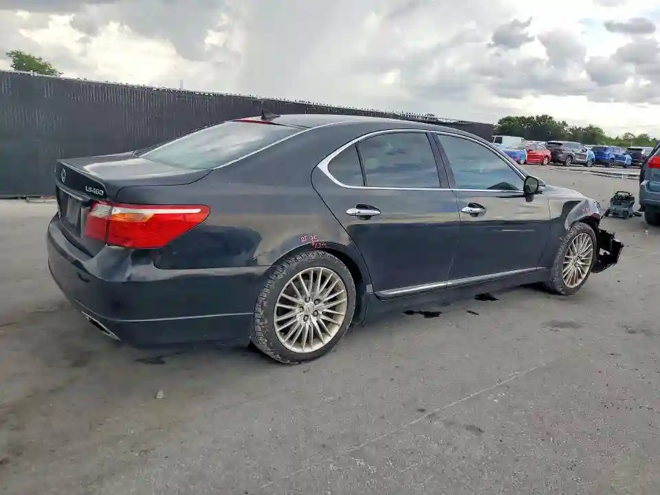 JTHBL1EFXA5098654 2010 LEXUS LS460-2