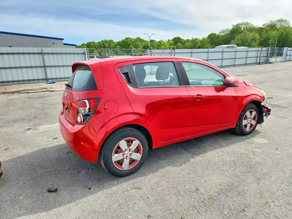 1G1JA6SG6F4202964 2015 CHEVROLET SONIC-2