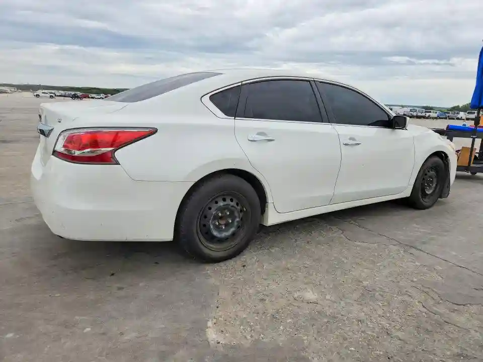 1N4AL3AP7FN310365 2015 NISSAN ALTIMA-2