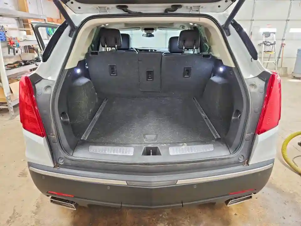 1GYKNFRS9JZ156546 2018 CADILLAC XT5-5