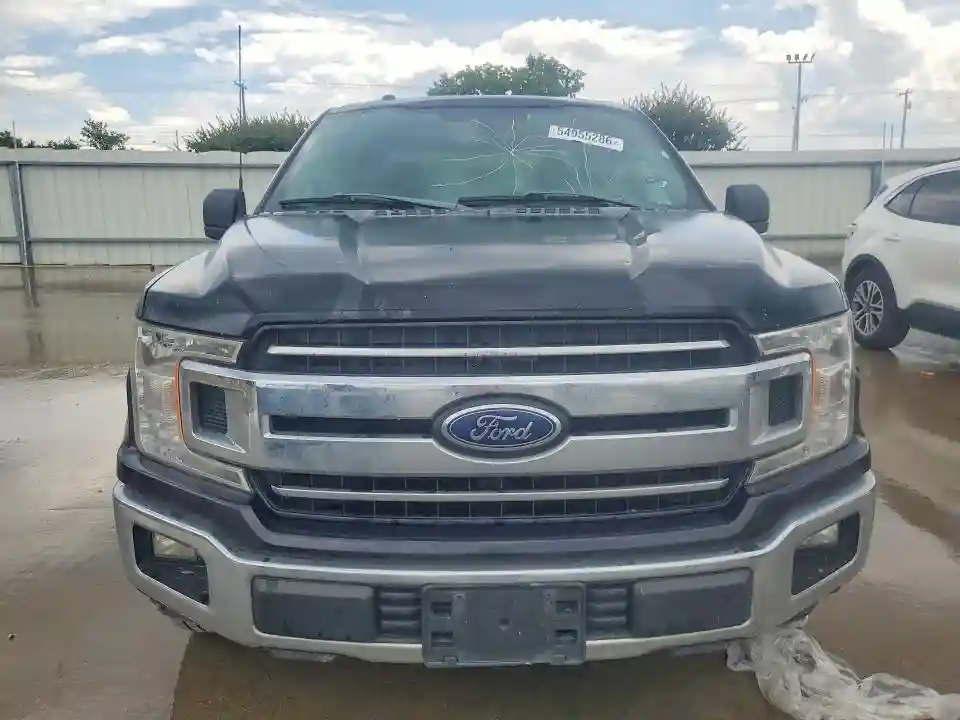 1FTEW1C56JKC27734 2018 FORD F150-4