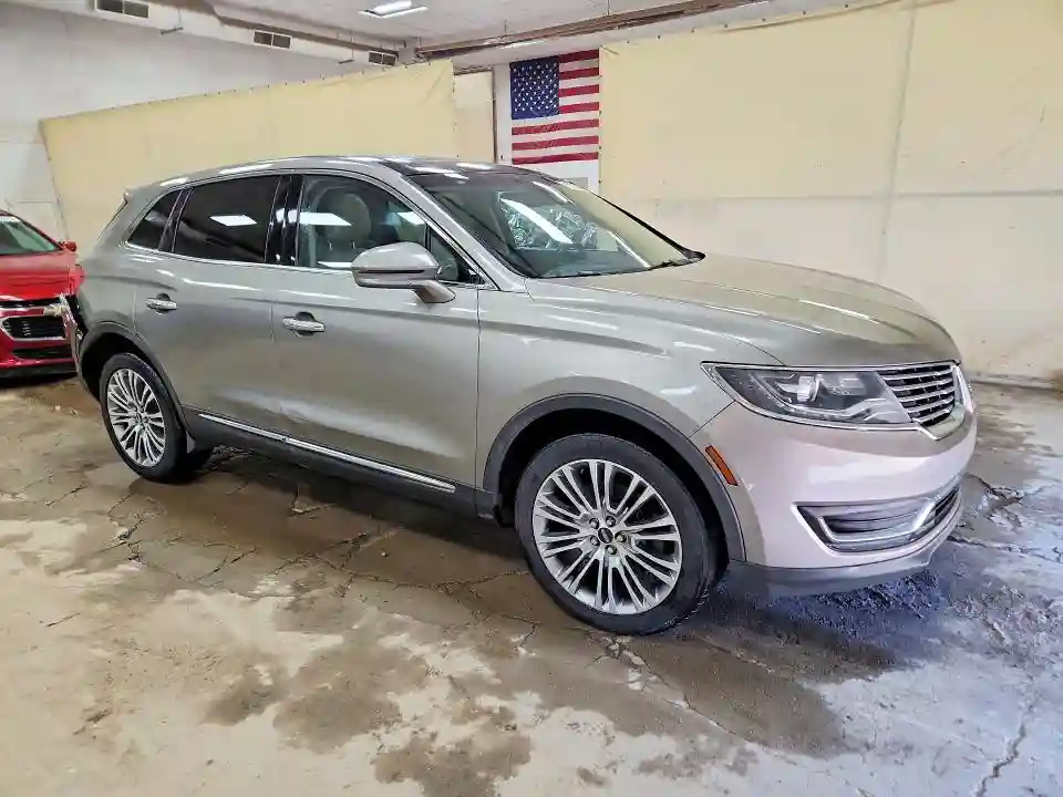 2LMTJ8LR4GBL54602 2016 LINCOLN MKX-3