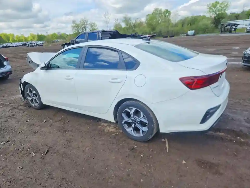 3KPF24AD9KE135565 2019 KIA FORTE-1