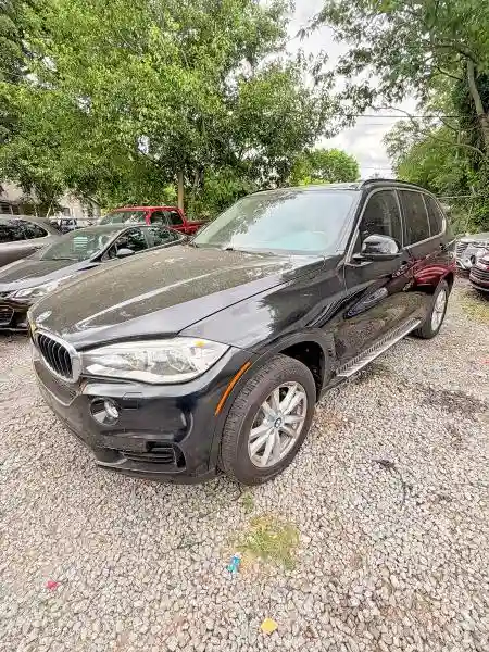 5UXKR0C59E0H28561 2014 BMW X5-1
