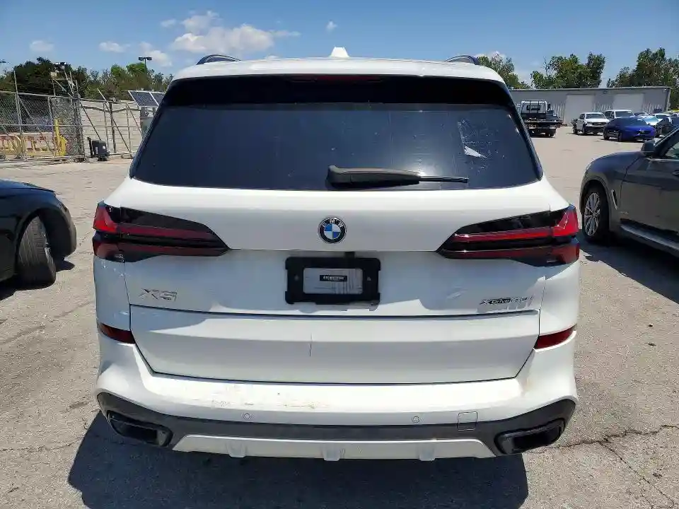 5UX23EU03R9S86229 2024 BMW X5-5