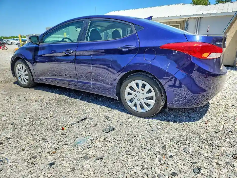 5NPDH4AE1DH185017 2013 HYUNDAI ELANTRA-1
