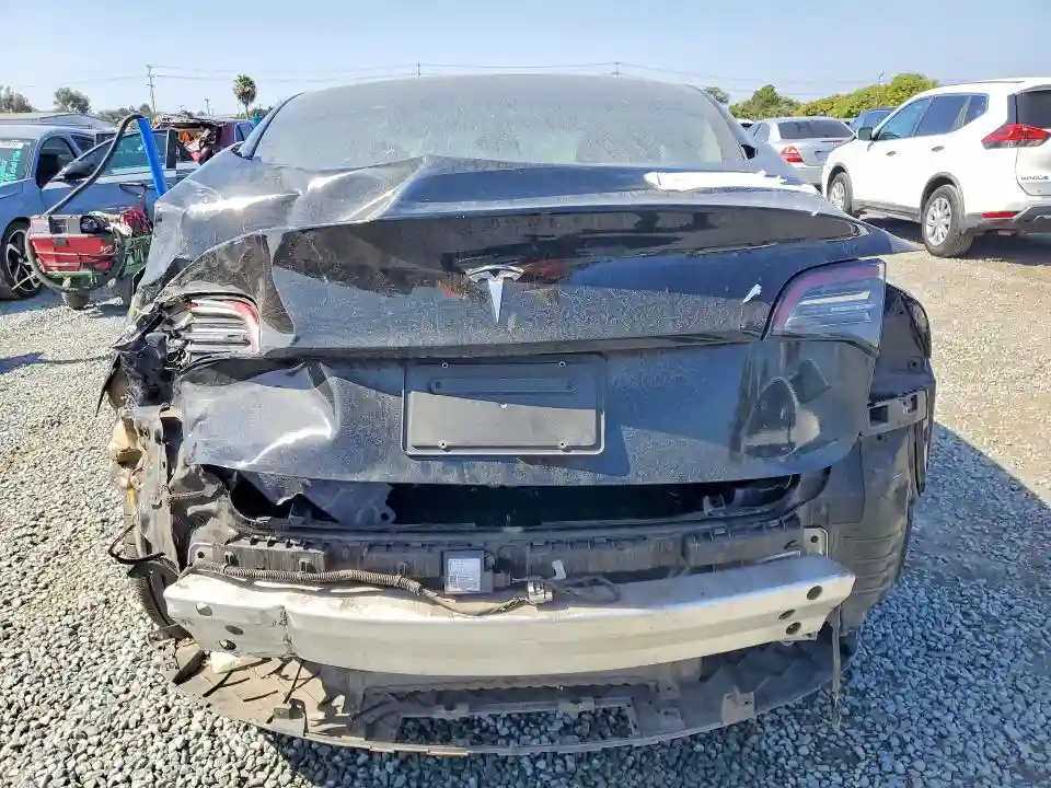 5YJ3E1EA1LF805615 2020 TESLA MODEL 3-5