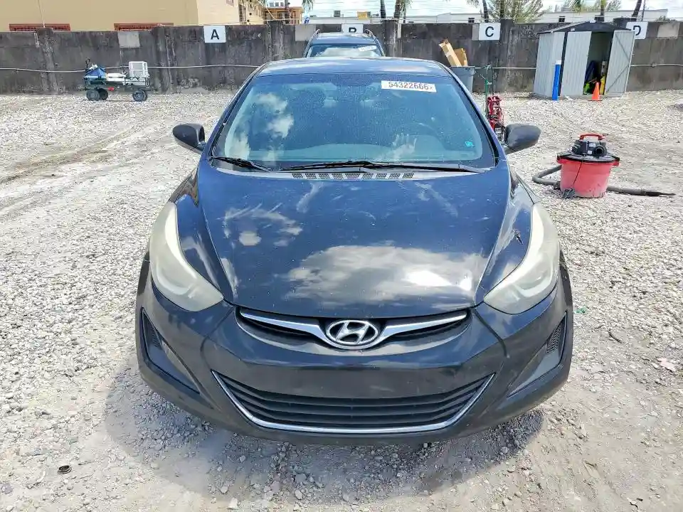 5NPDH4AE6FH561746 2015 HYUNDAI ELANTRA-4