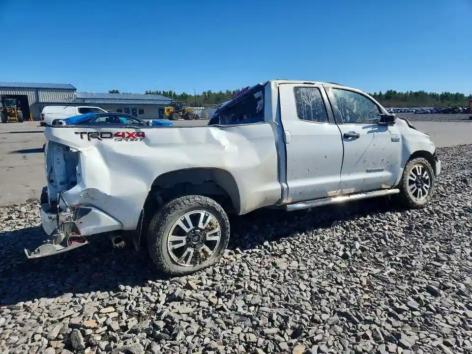 5TFUY5F16LX896176 2020 TOYOTA TUNDRA-2