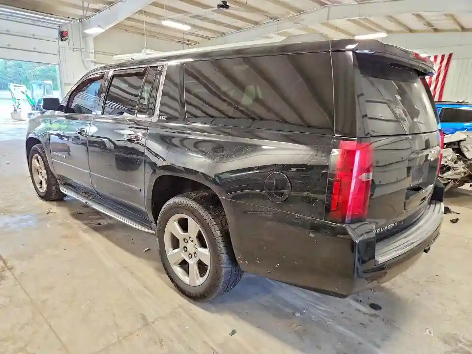 1GNSKKKC3FR738697 2015 CHEVROLET SUBURBAN-1
