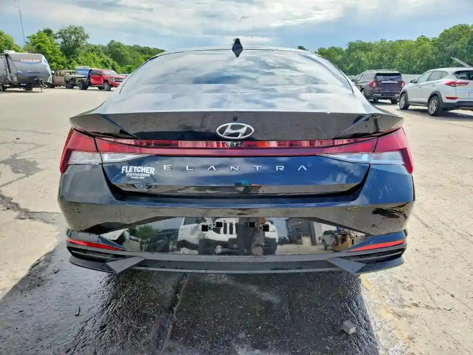 KMHLS4AG8PU444428 2023 HYUNDAI ELANTRA-5