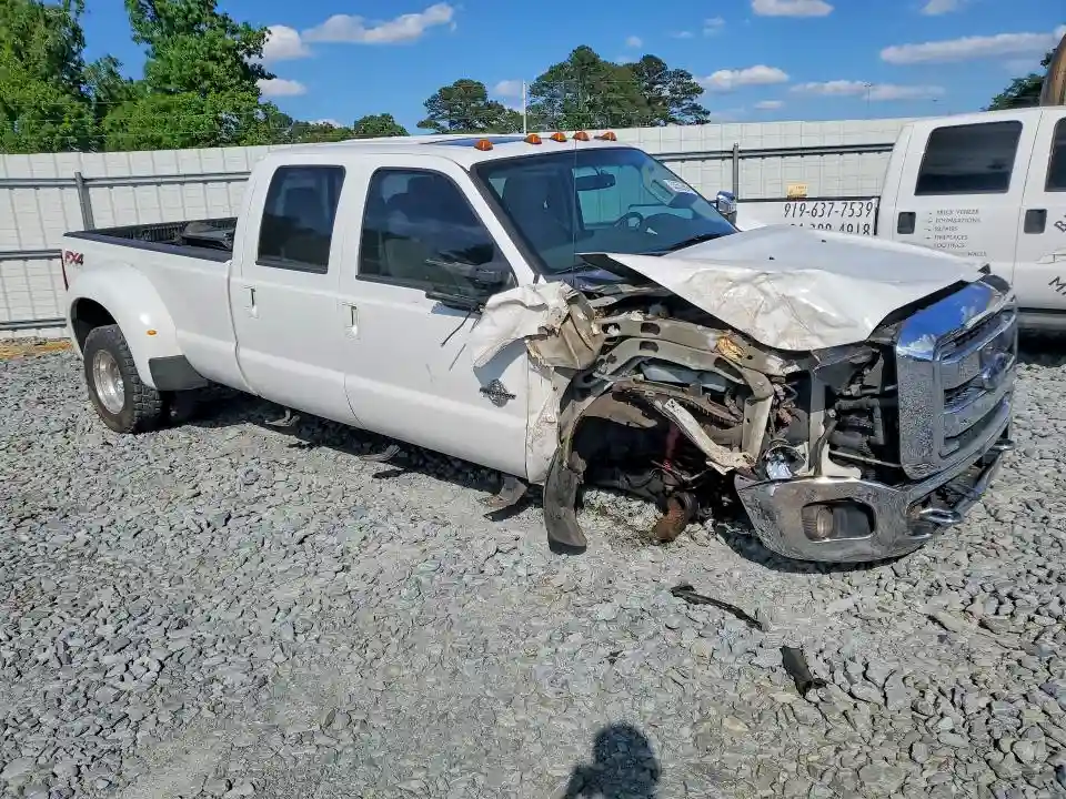 1FT8W3DT3FEA30743 2015 FORD F350-3