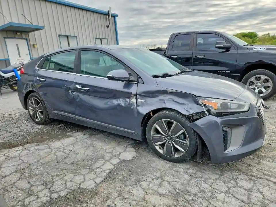 KMHC85LC0HU046727 2017 HYUNDAI IONIQ-3