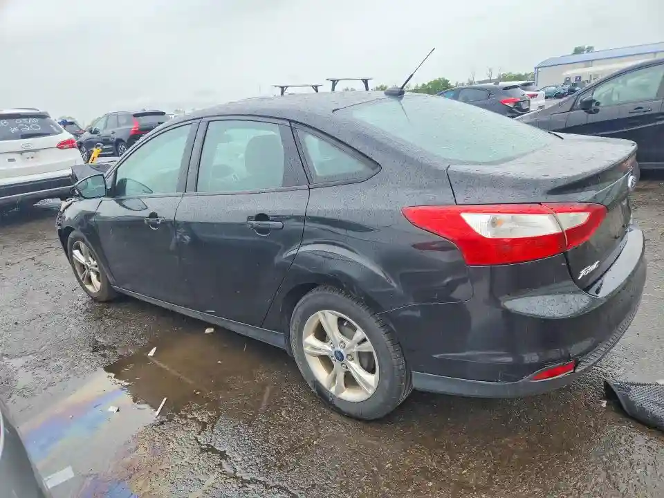 1FADP3F21EL239124 2014 FORD FOCUS-1