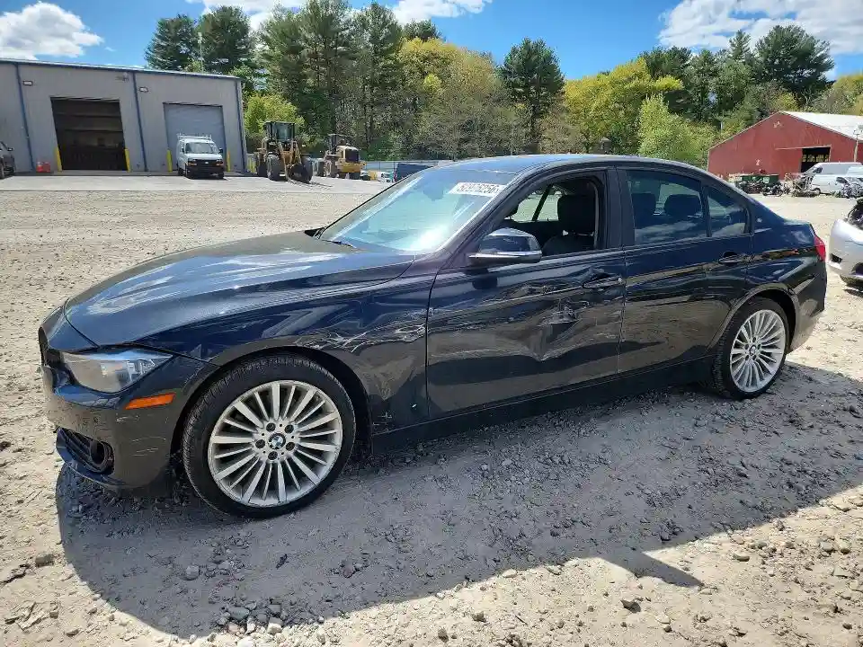 WBA3D5C51EKX98717 2014 BMW 3 SERIES-0