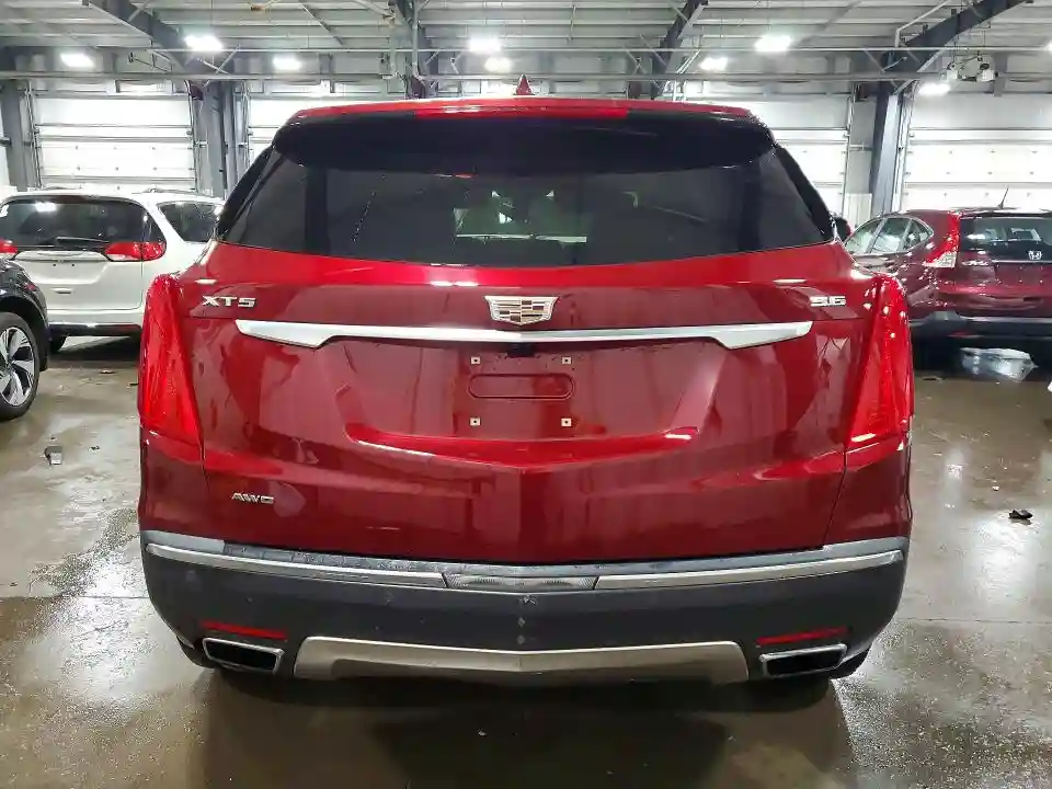 1GYKNFRS1HZ134583 2017 CADILLAC XT5-5