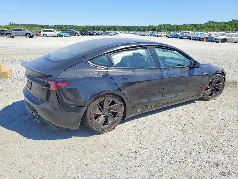 5YJ3E1ET4SF036138 2025 TESLA MODEL 3-2