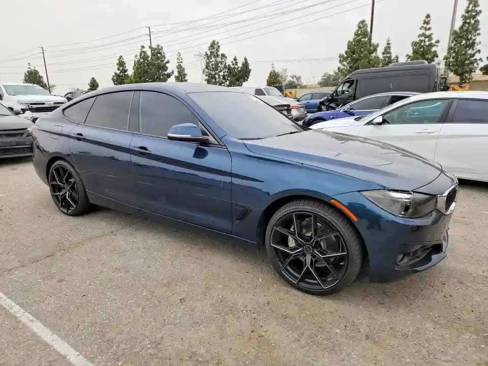 WBA3X9C54GD869561 2016 BMW 3 SERIES-3