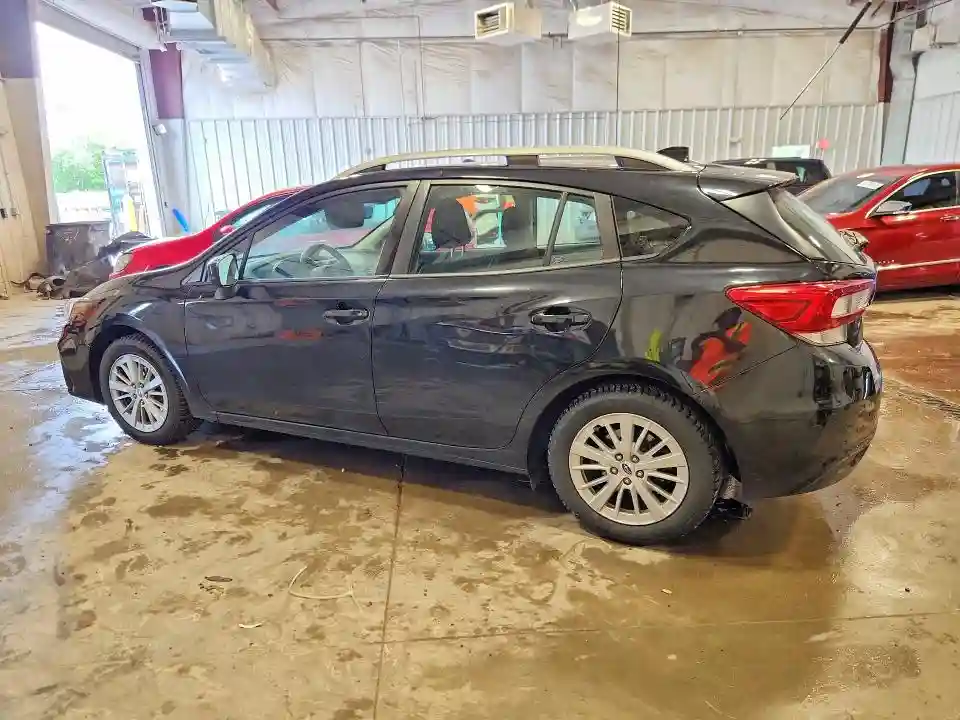 4S3GTAD65J3702454 2018 SUBARU IMPREZA-1