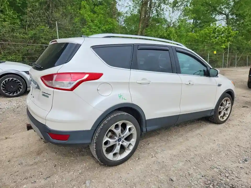 1FMCU0J93FUB60045 2015 FORD ESCAPE-2