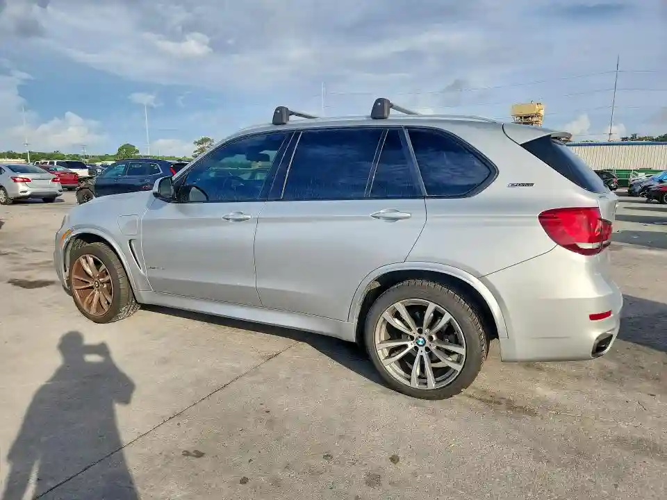 5UXKT0C59J0W02600 2018 BMW X5-1