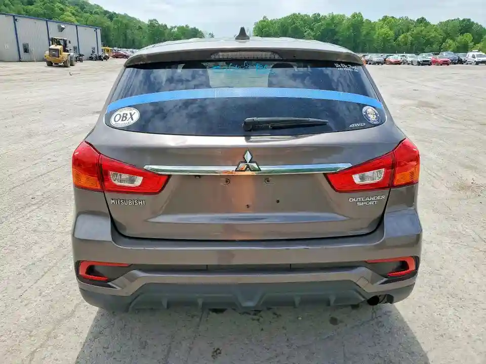 JA4AR3AU4JZ028937 2018 MITSUBISHI OUTLANDER-5