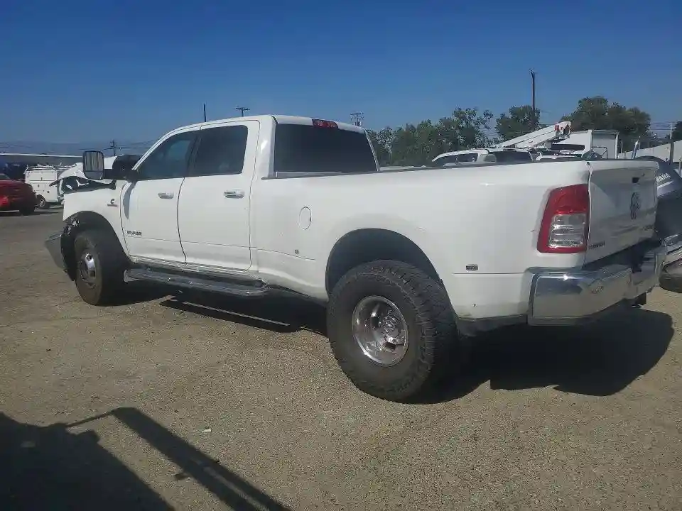 3C63RRHL3KG725653 2019 RAM 3500-1