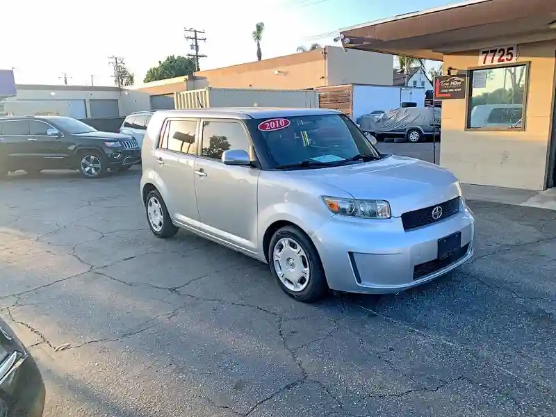 JTLZE4FEXA1107785 2010 SCION XB-0