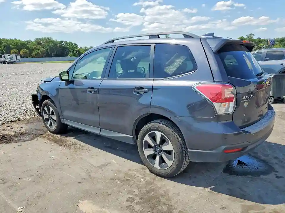 JF2SJAGC1JH401802 2018 SUBARU FORESTER-1