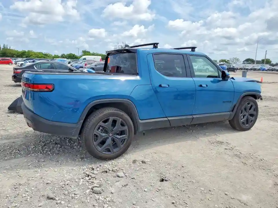 7FCTGBAA9SN038225 2025 RIVIAN RIT-2