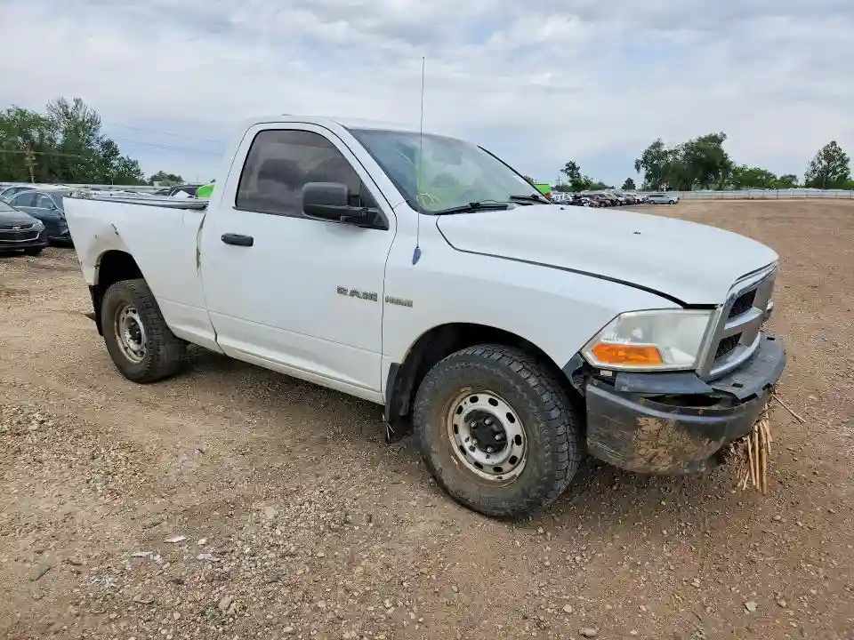 3D7JV1ET9AG106495 2010 DODGE RAM 1500-3