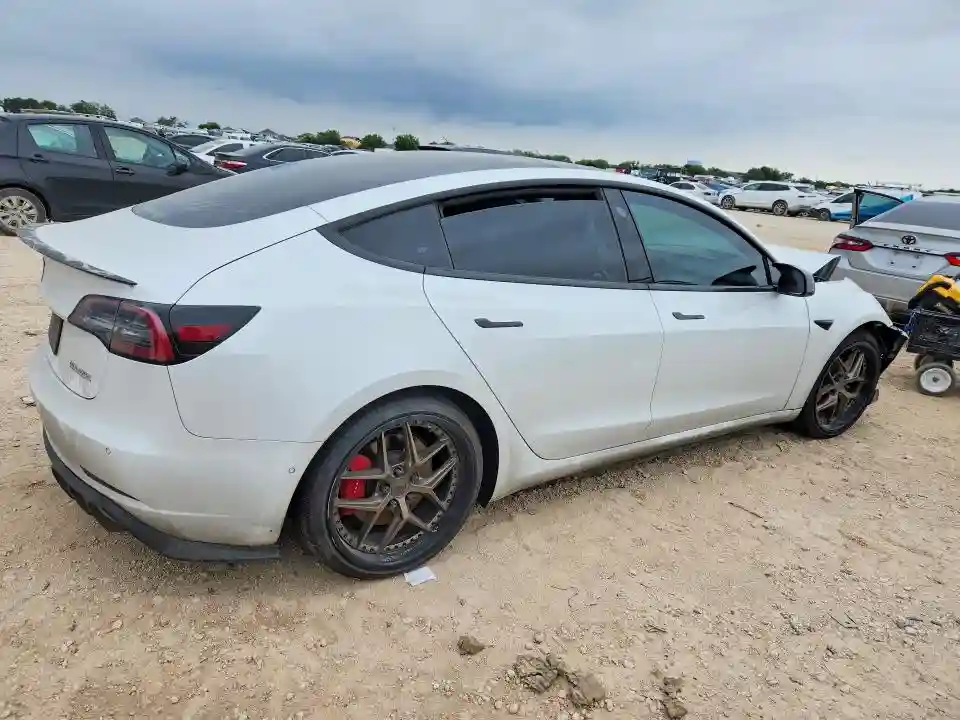 5YJ3E1EB0KF487266 2019 TESLA MODEL 3-2