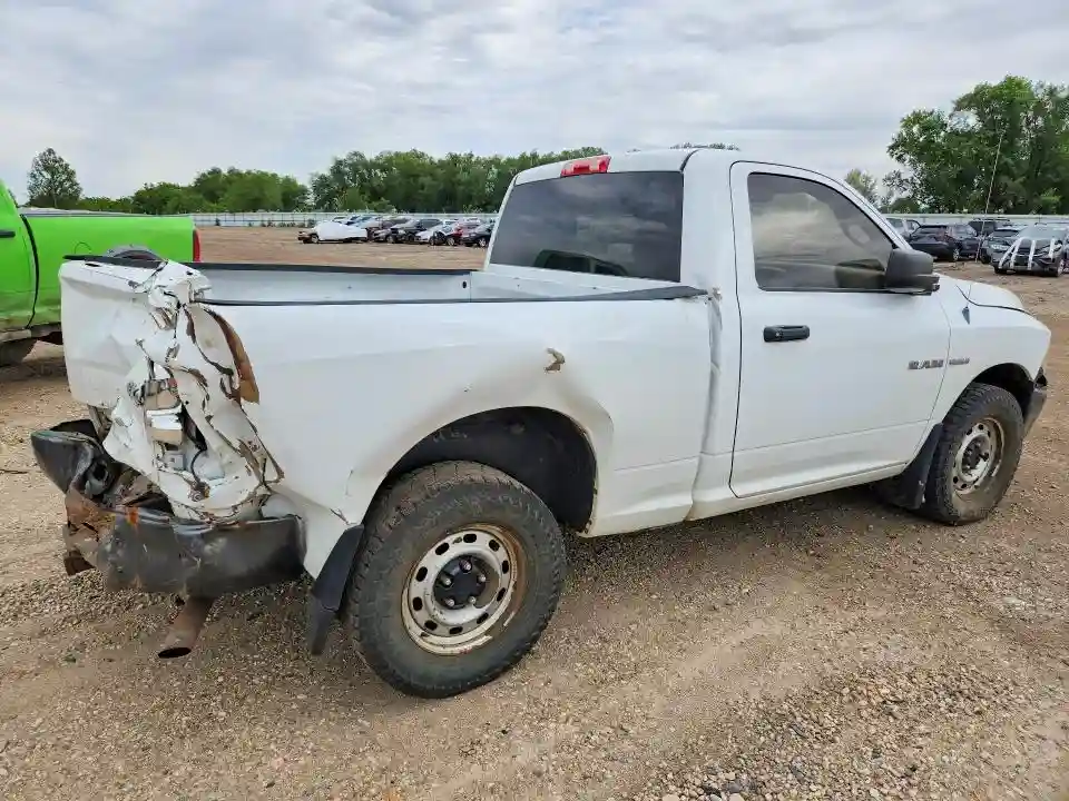 3D7JV1ET9AG106495 2010 DODGE RAM 1500-2