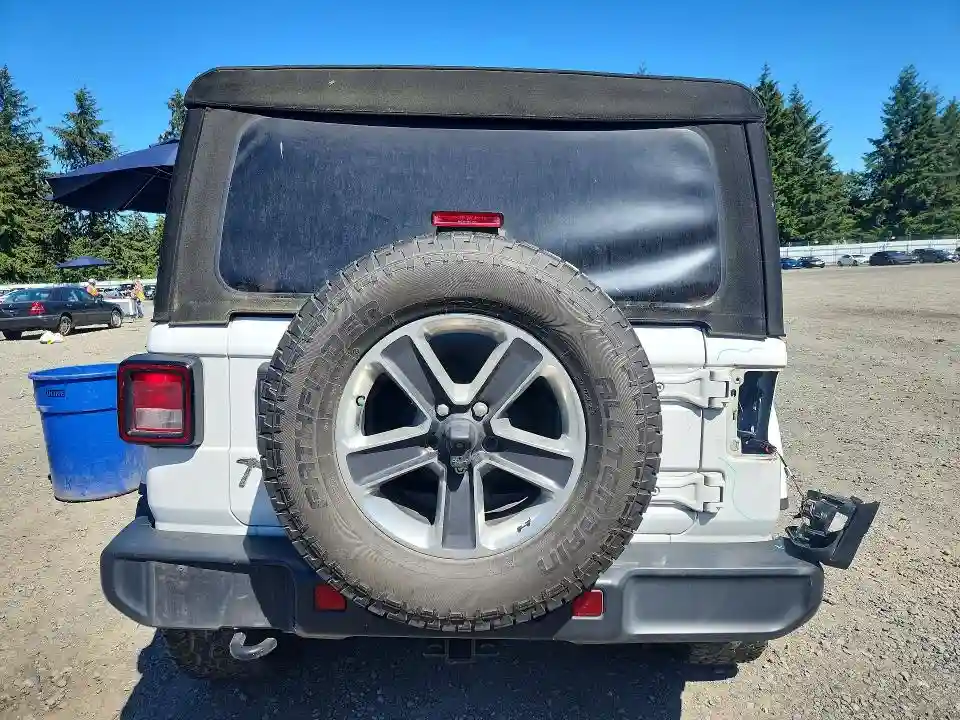 1C4HJXEN3JW331294 2018 JEEP WRANGLER-5
